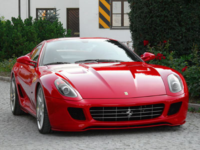 Μεγάλη άνοδο σημείωσαν οι πωλήσεις της Ferrari